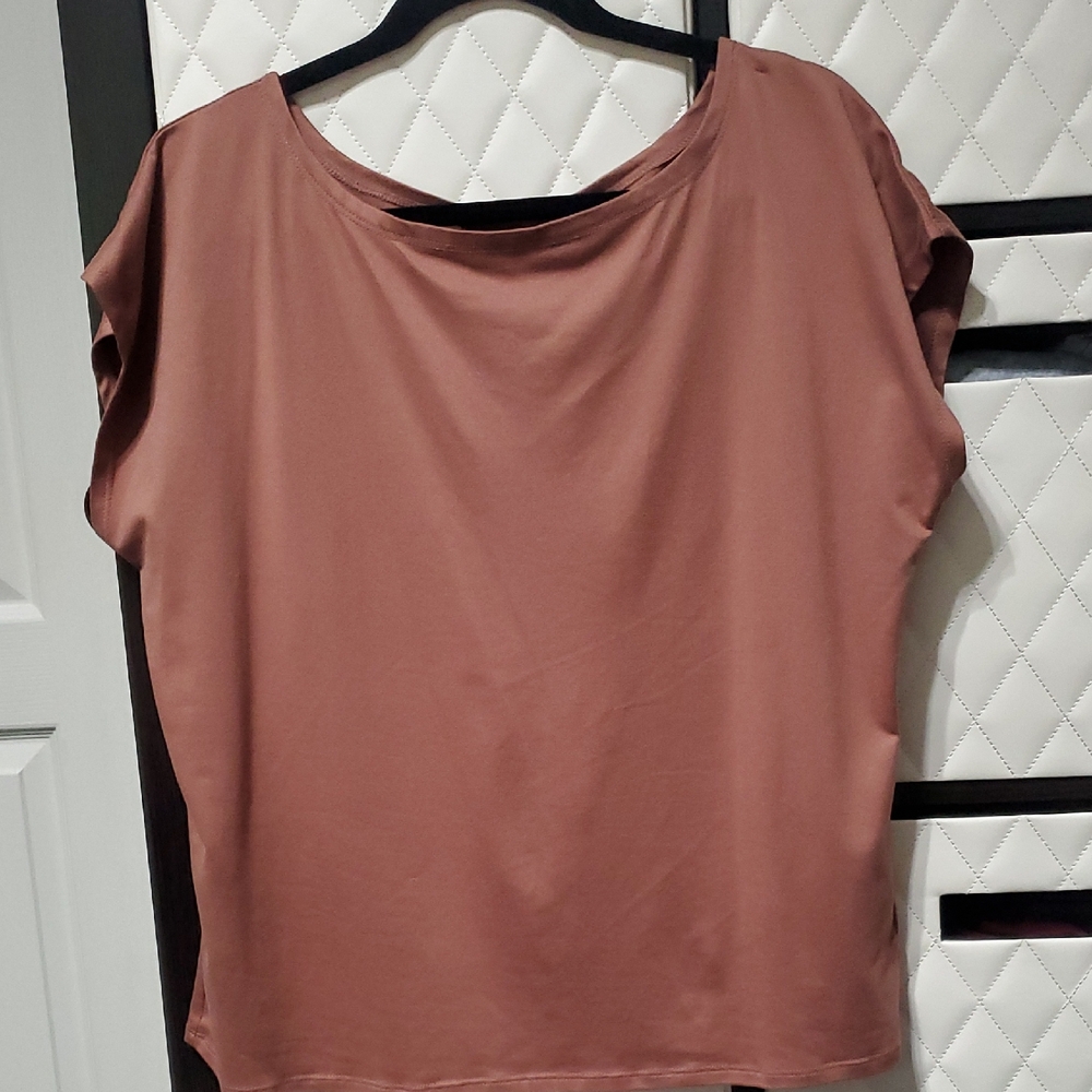 bobeau Dusty Rose Short Sleeve Relaxed Tee
